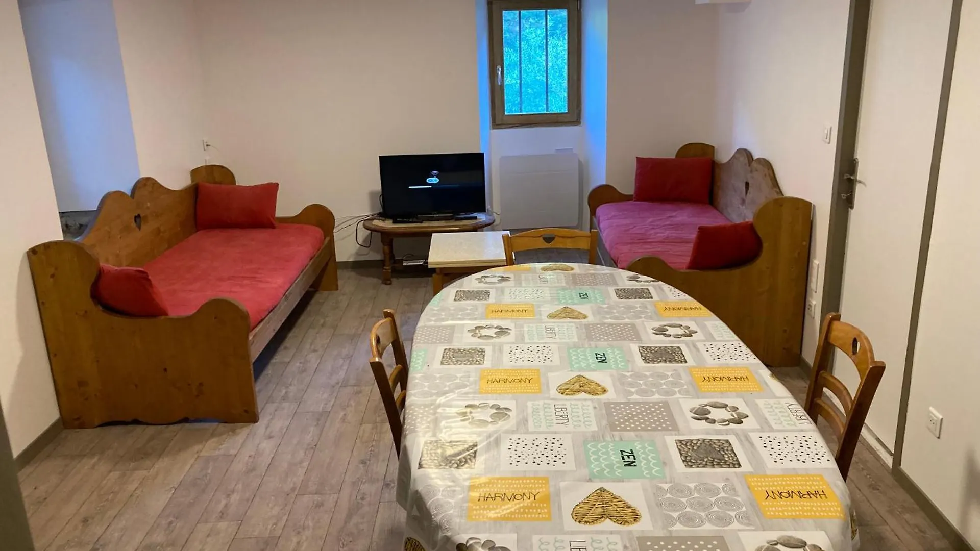 別荘 Gite Pierre Dolce Via Ardeche Vallee De L'Eyrieux Chalencon