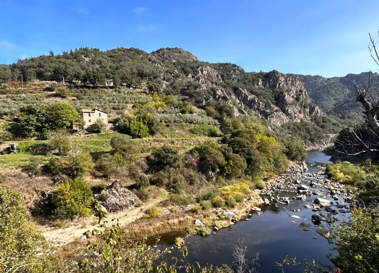 Gite Pierre Dolce Via Ardeche Vallee De L'Eyrieux Chalencon